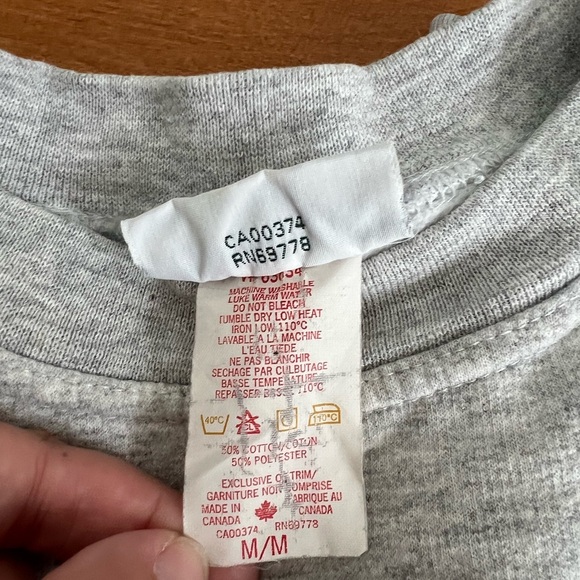 Vintage Northern Getaway Crewneck Sweater Figure Skating Graphic Girls Medium - Picture 5 of 7